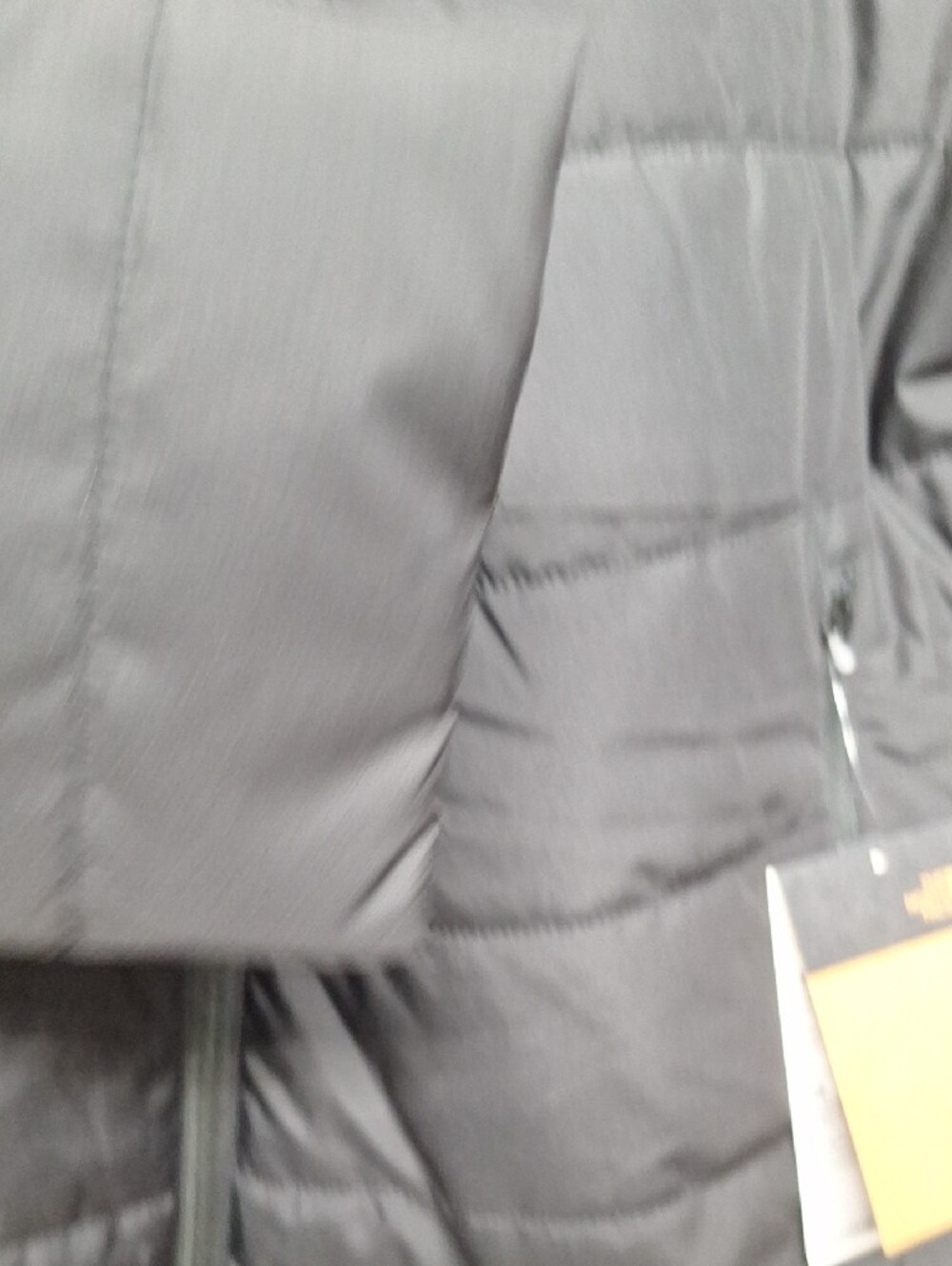 The North Face Women's Black Hooded Quilted Puffer Coat XL NWT - Picture 3 of 10
